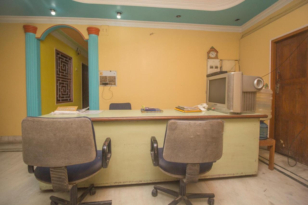 OYO 48133 Hotel Payel Māldah Kültér fotó