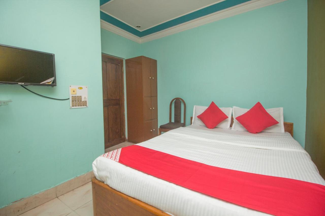 OYO 48133 Hotel Payel Māldah Kültér fotó